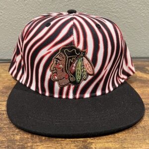 Chicago Blackhawks Trucker Hat Baseball Cap Kick10 Bud Light NHL Hockey Red